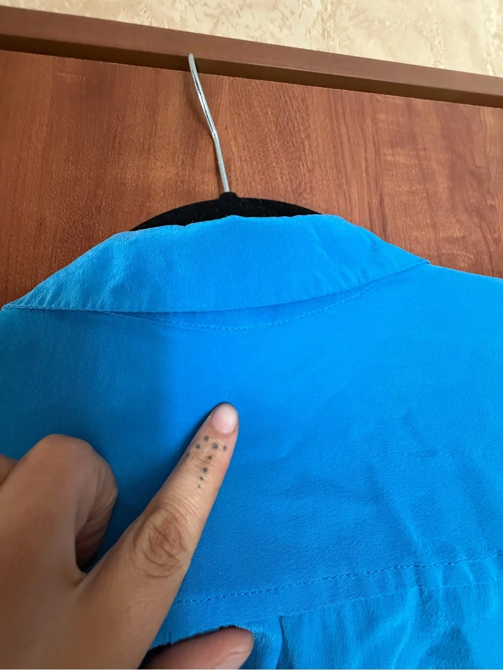 Equipment Blue Silk Button-Up Shirt size Small